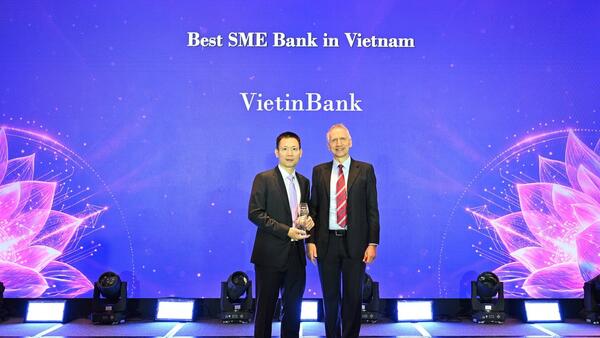 VietinBank 6 năm liên tiếp khẳng định vị thế Ngân hàng SME hàng đầu Việt Nam
