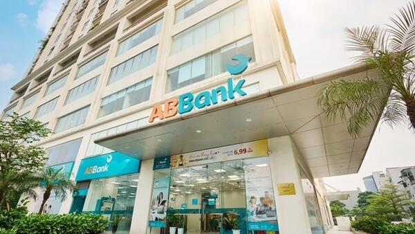 ABBank hoàn tất thủ tục đưa cổ phiếu mới chào bán, phát hành lên giao dịch; tiếp tục triển khai kế hoạch tăng vốn