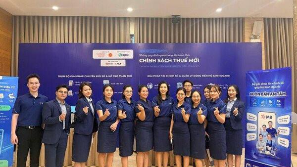 MB đồng hành cùng hộ kinh doanh trước những quy định thuế mới
