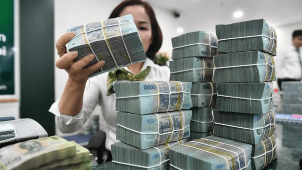 Dòng vốn ngân hàng tiếp sức cho mục tiêu tăng trưởng 2 con số