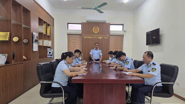 Kiểm soát hàng hóa dịp Trung thu: Tăng giám sát cơ sở từng vi phạm