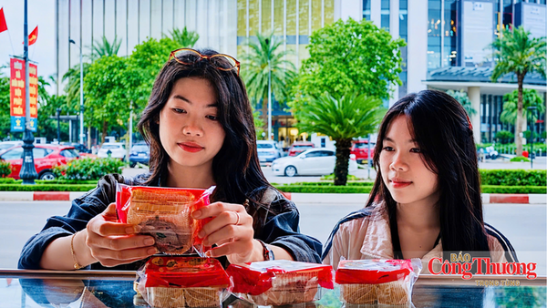 Hà Tĩnh: Thị trường bánh Trung thu đa dạng, hút khách từ sớm