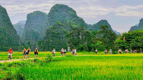 Du lịch phát triển tác động tích cực đến hoạt động ngân hàng và phát huy hiệu quả chính sách tiền tệ