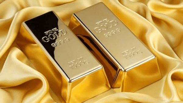 Giá vàng thế giới vượt 4.400 USD/ounce, vàng miếng trong nước đứng giá