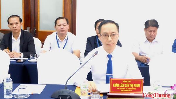 Điện Biên: Thúc đẩy xuất nhập khẩu, thương mại với 6 tỉnh Bắc Lào