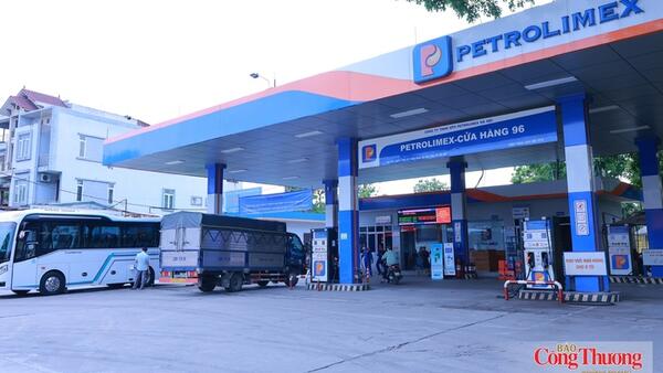 Giá xăng tăng nhẹ, dầu diesel giảm 780 đồng/lít từ 15h ngày 1/10