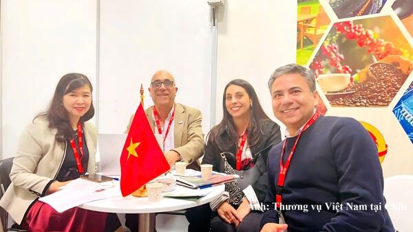 Thương vụ Chile đẩy mạnh quảng bá thực phẩm, đồ uống Việt Nam tại Espacio Food & Service 2026