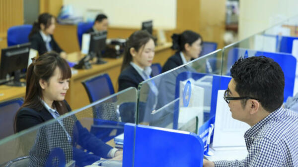 BAOVIET Bank đa dạng hóa nguồn thu, ưu tiên gia cố đệm an toàn