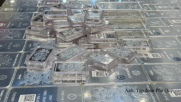 Giá bạc hôm nay 23/10/2026: Quay đầu giảm mạnh