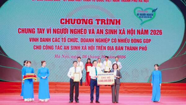 BIDV ủng hộ 5 tỷ đồng Quỹ Vì người nghèo và công tác an sinh xã hội TP. Hà Nội