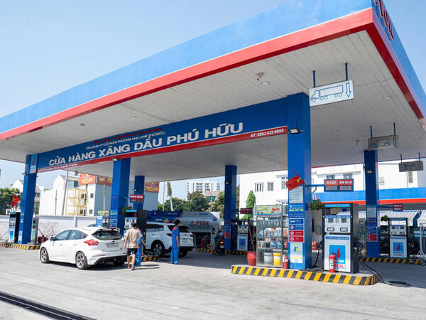 Thị trường xăng dầu biến động, PVOIL chủ động giữ nguồn cung