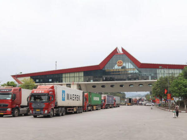 Cập nhật tin xuất nhập khẩu qua các cửa khẩu Lạng Sơn ngày 26/3/2026