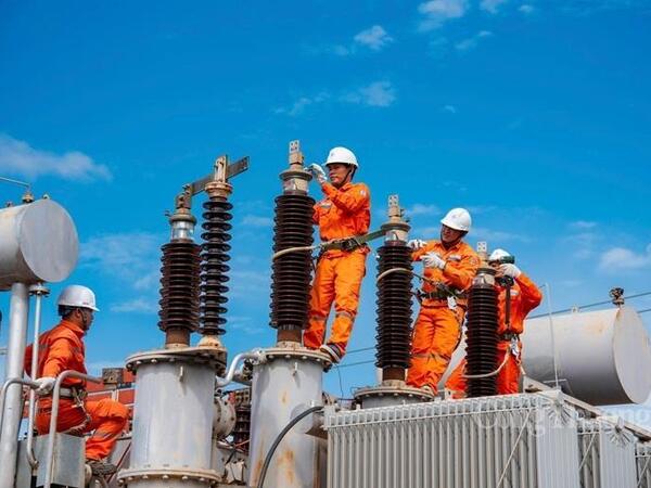 PC Đắk Lắk kêu gọi sử dụng điện tiết kiệm, chống quá tải mùa nắng nóng