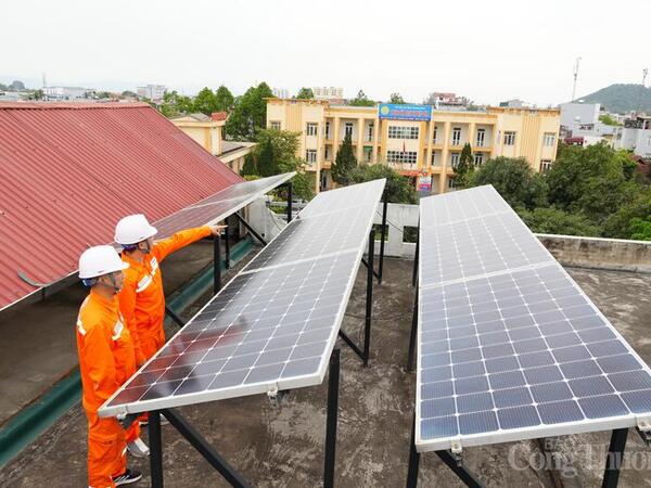 Điện mặt trời mái nhà kết hợp BESS: Tăng linh hoạt, giảm rủi ro hệ thống