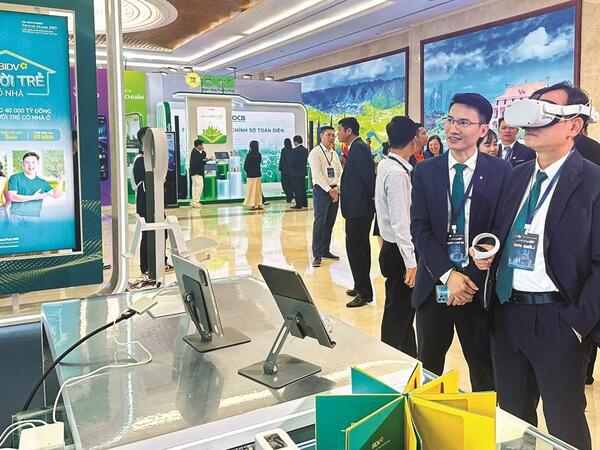 Ngành Ngân hàng trong bước chuyển mới theo Nghị quyết 57