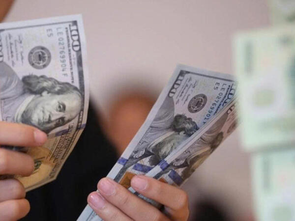 Tỷ giá USD hôm nay 15/5/2026: 'Chợ đen' tăng mạnh trở lại