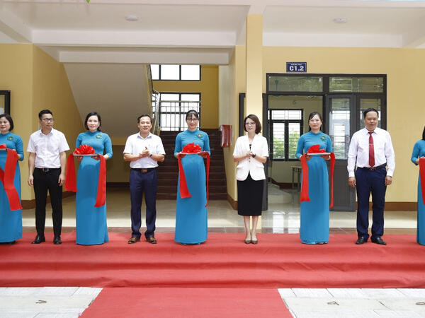 Tập đoàn Phenikaa bàn giao công trình lớp học gần 5 tỷ đồng tại Thái Nguyên
