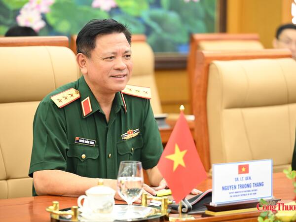 Mở giai đoạn phát triển mới trong hợp tác quốc phòng Việt Nam - UAE