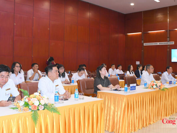 EVNHCMC quay số tri ân khách hàng nhân dịp kỷ niệm 50 năm thành lập
