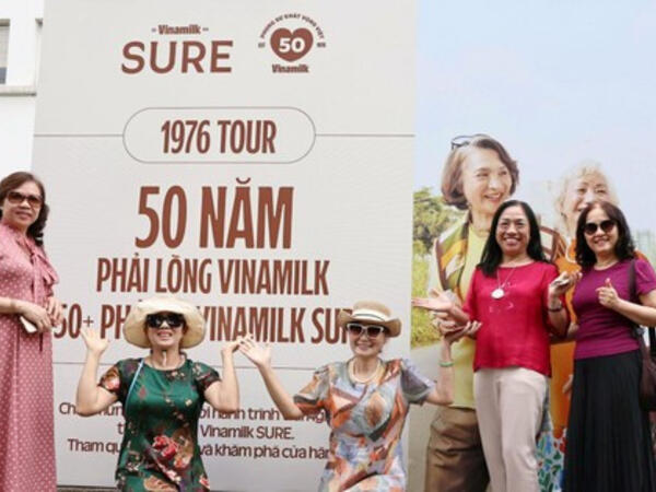 50 năm tin yêu Vinamilk, tuổi 50+ chọn Vinamilk Sure để sống khỏe mỗi ngày