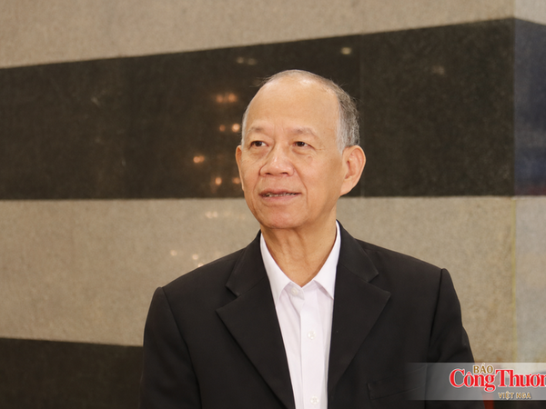 TS. Nguyễn Minh Phong: Xúc tiến thương mại đưa thời trang Việt lên chuỗi giá trị cao