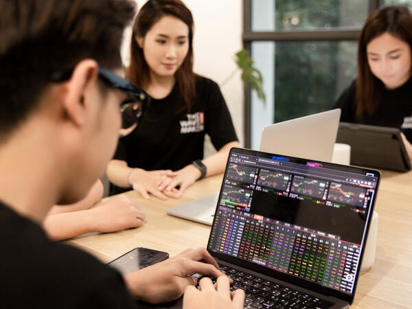 Phát huy lợi thế công nghệ, Chứng khoán DNSE vào top đóng góp ngân sách nhà nước