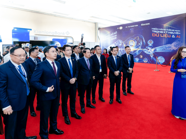 KienlongBank mang trải nghiệm ngân hàng thông minh đến sự kiện Chuyển đổi số ngành Ngân hàng 2026