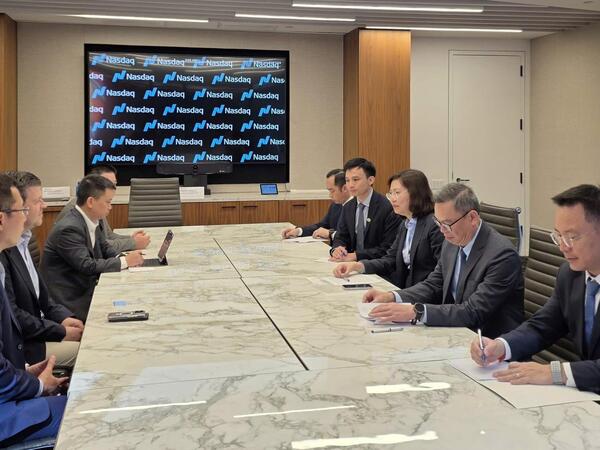 UBCKNN và Nasdaq thúc đẩy kết nối thị trường vốn Việt Nam - Mỹ