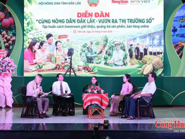 Đắk Lắk: Nông dân lập nhóm bán hàng online, liên kết mở rộng thị trường