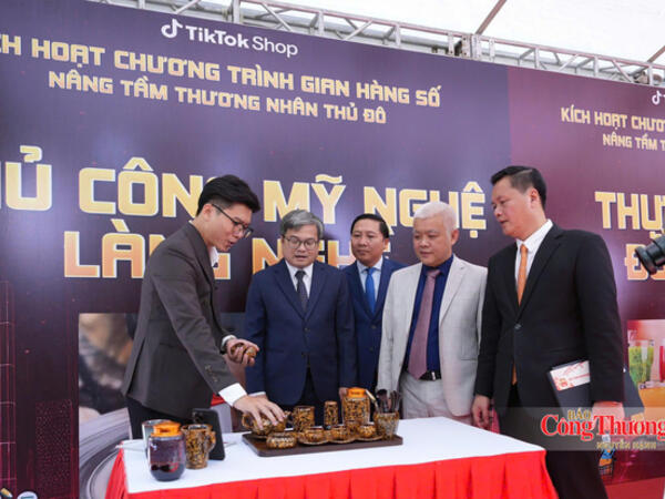 Hà Nội: Đưa thương nhân lên môi trường số, mở rộng cơ hội tiếp cận thị trường