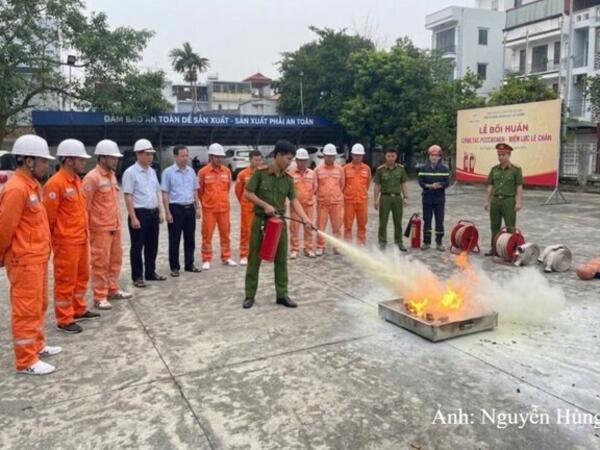 Điện lực Hải Phòng chủ động phòng ngừa cháy, nổ do điện