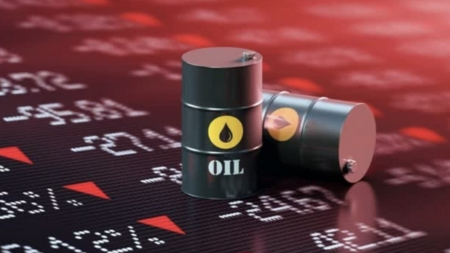 24 giờ biến động chưa từng có của thị trường dầu thế giới