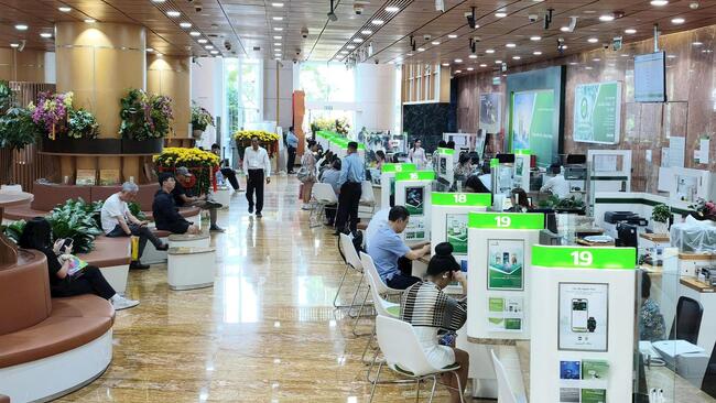 Gần 28.000 doanh nghiệp và người dân tiếp cận vốn ưu đãi từ Vietcombank đầu năm 2026