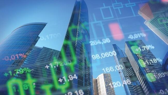 Nhộn nhịp giao dịch mua bán cổ phiếu bất động sản