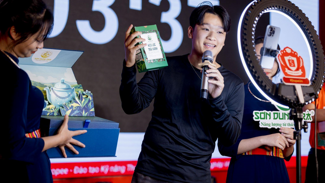 Shopee đẩy mạnh hỗ trợ SMEs Việt tăng trưởng trong kỷ nguyên mới của thương mại điện tử