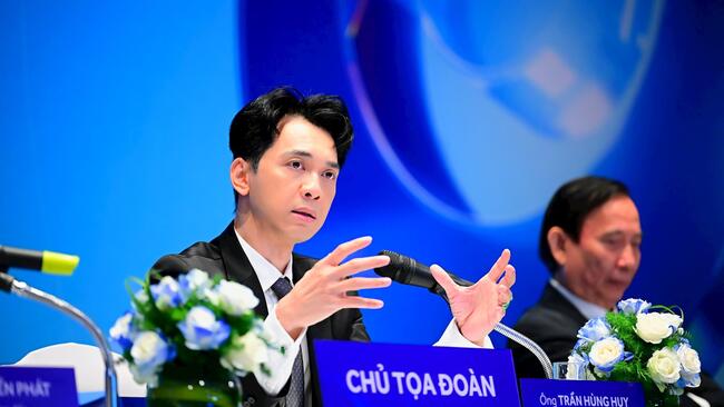 Chủ tịch ACB Trần Hùng Huy: Tăng trưởng tín dụng năm 2026 có thể giảm nhưng NIM sẽ được cải thiện