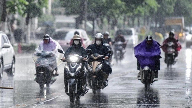 Dự báo thời tiết ngày 23/4: Bắc Bộ mưa dông, Nam Bộ nắng nóng