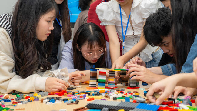 LEGOvation: Xây dựng tư duy chiến lược, giải quyết vấn đề sáng tạo bằng LEGO