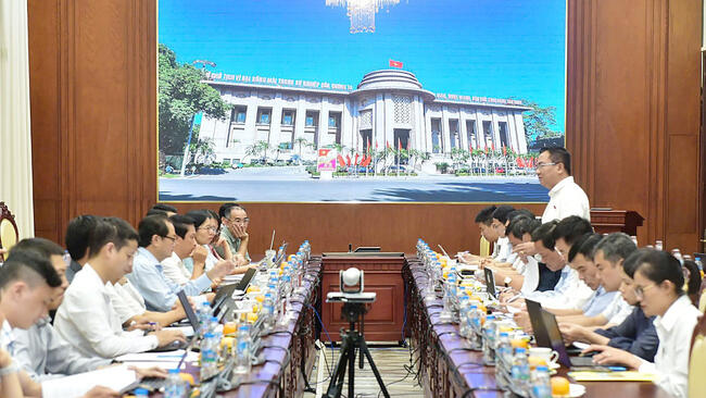 Ngân hàng Nhà nước làm việc với Đoàn khảo sát của Quốc hội về dự án Luật An ninh dữ liệu và dự án Luật Định danh và xác thực điện tử