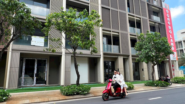 Làm sao để người mua tránh được rủi ro phát sinh trong giao dịch bất động sản?