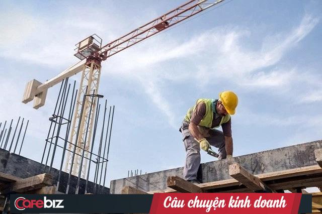 Sau vụ hồi tố kinh điển của Hoàng Anh Gia Lai, thêm một công ty khiến giới tài chính ngã ngửa vì bỏ quên hạch toán: Sau hồi tố, từ lãi nhẹ thành lỗ, từ lỗ thành lỗ to cả trăm tỷ đồng? - Ảnh 1.