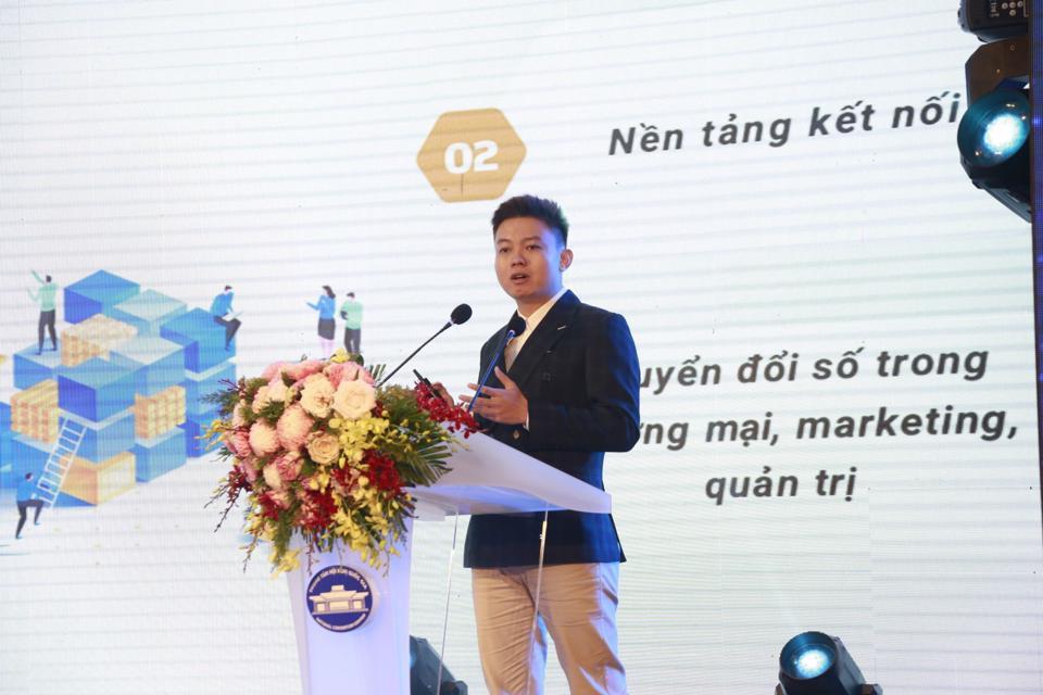  Ông Hà Tuấn Khang - Giám đốc Trung tâm Công nghệ Marketing - Công ty Cổ phần Tập đoàn Meey Land phát biểu tại sự kiện