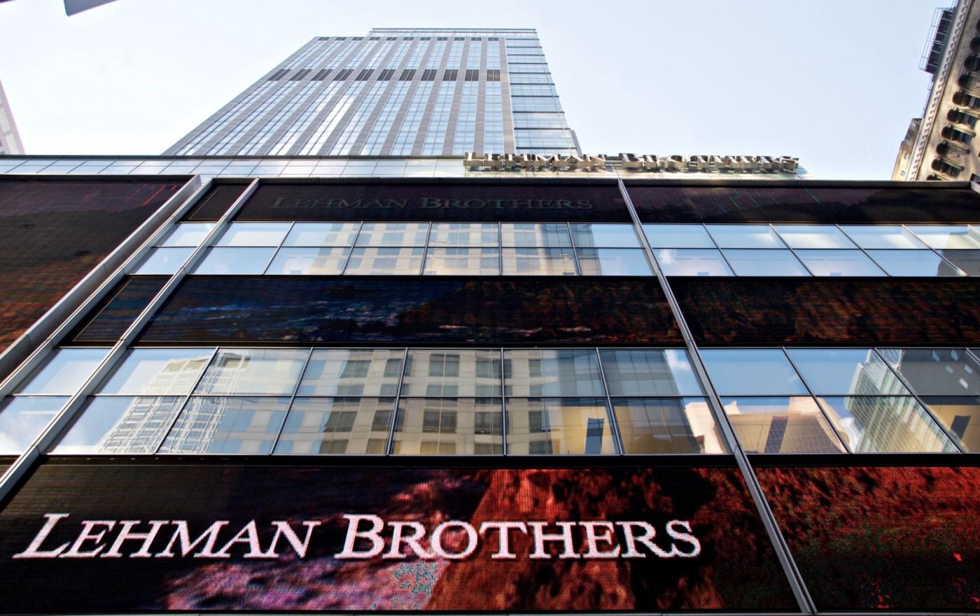 Nhìn lại cú sụp đổ của ngân hàng Lehman Brothers - ‘Vết dầu loang’ từng khiến hệ thống tài chính toàn cầu hỗn loạn - Ảnh 8.