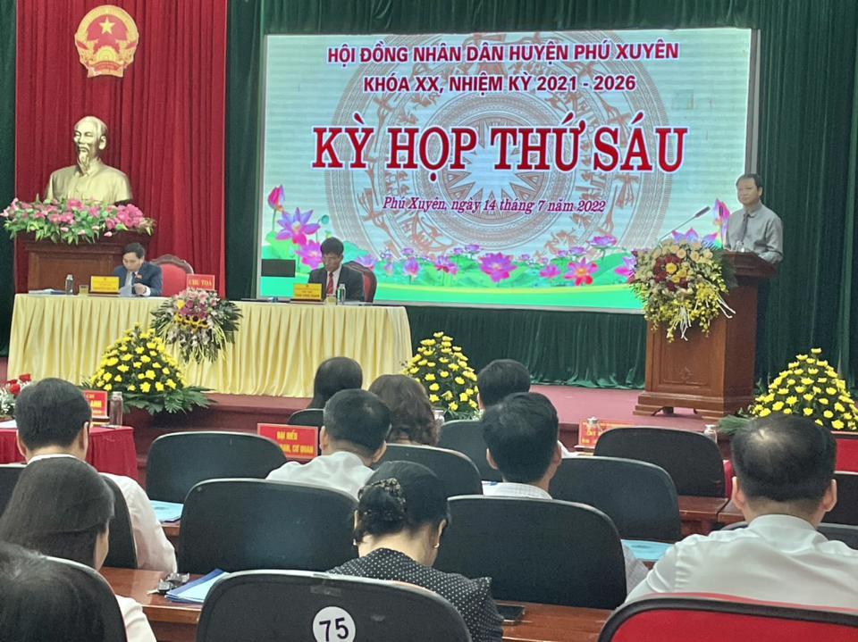 Quang cảnh Kỳ họp HĐND huyện Phú Xuyên sáng 14/7