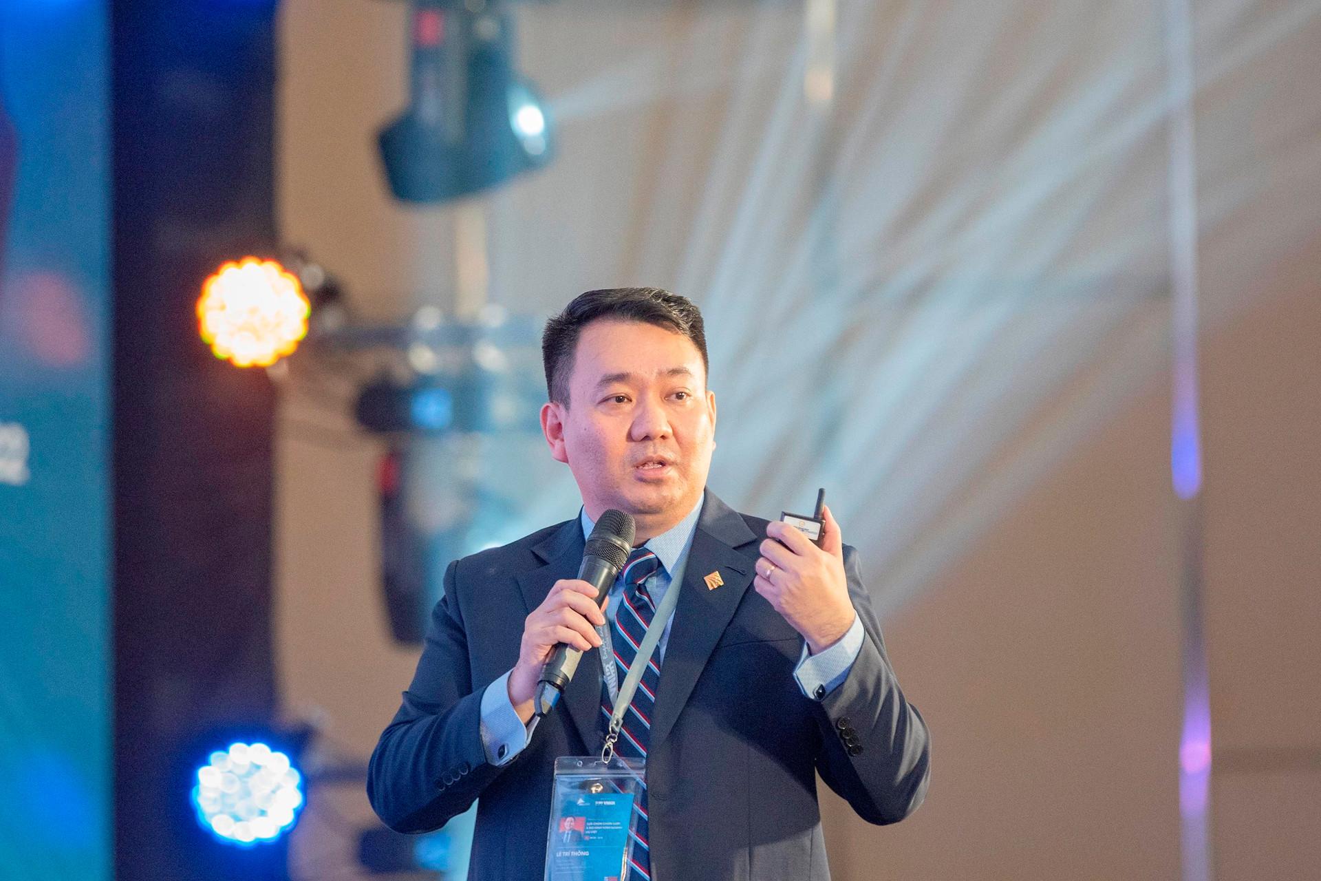 CEO PNJ áp dụng lý thuyết vật lý vào chiến lược kinh doanh và quản trị: Giám đốc nhân sự phải biết lo nghĩ cùng CEO, chứ không chỉ ngồi chờ lệnh - Ảnh 1. CEO PNJ áp dụng lý thuyết vật lý vào chiến lược kinh doanh và quản trị: Giám đốc nhân sự phải biết lo nghĩ cùng CEO, chứ không chỉ ngồi chờ lệnh - Ảnh 1.