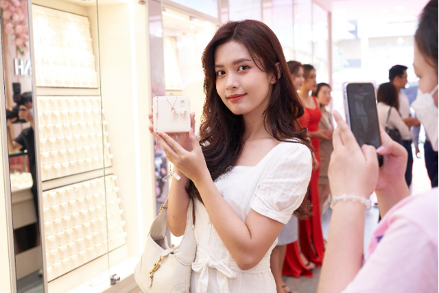 CEO Đỗ Huy Thành: Trân quý khách hàng như người thân trong gia đình - Ảnh 3. CEO Đỗ Huy Thành: Trân quý khách hàng như người thân trong gia đình - Ảnh 3.
