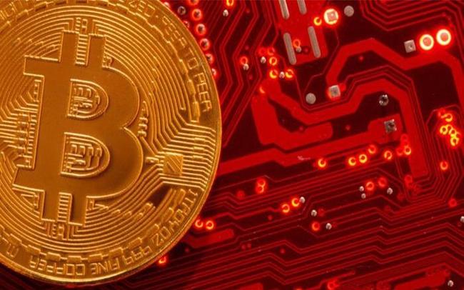 Giá Bitcoin hôm nay 15/11: Rơi xuống 16.000 USD, nguy cơ giảm sâu