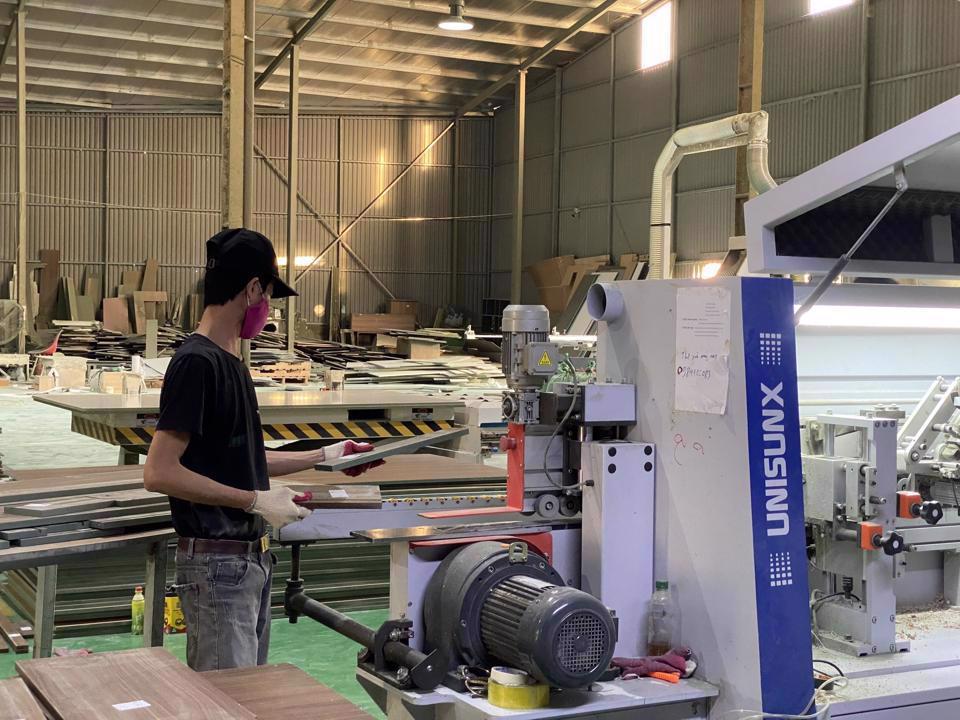 Doanh nghiệp ngành xây dựng và vật liệu tìm kiếm cơ hội trong thách thức.