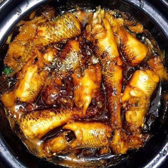 Loại cá nhìn tối thui khác lạ nhưng giá tới nửa triệu đồng/kg - Ảnh 2. Loại cá nhìn tối thui khác lạ nhưng giá tới nửa triệu đồng/kg ảnh 2