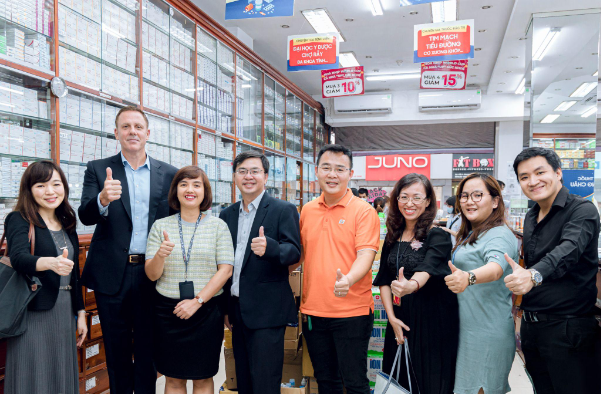 Nhiều triển vọng hợp tác giữa Merck Healthcare và FPT Long Châu - Ảnh 1. Nhiều triển vọng hợp tác giữa Merck Healthcare và FPT Long Châu - Ảnh 1.